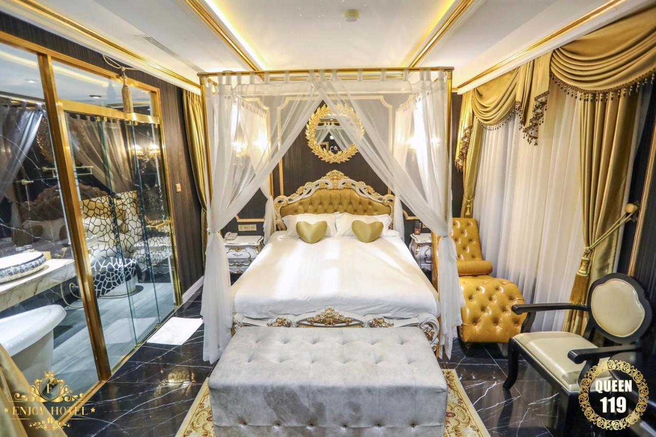 Enjoy Hotel 7 Ho Chi Minh City Bagian luar foto