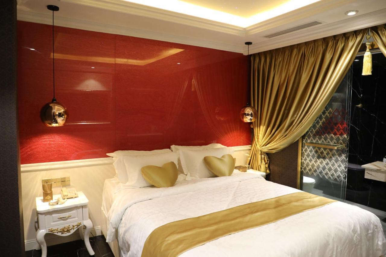 Enjoy Hotel 7 Ho Chi Minh City Bagian luar foto